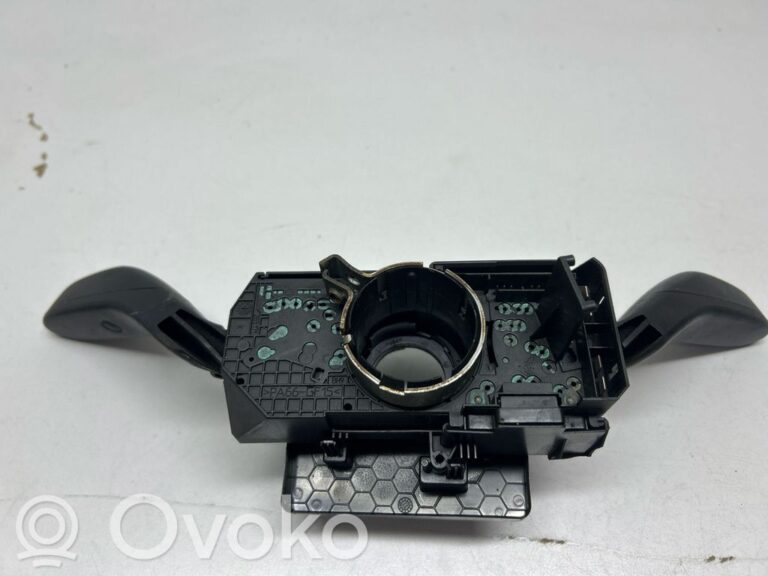 0ee31cb10719f2c827698e88afa76ae6-2c33bf356b0359b318667d7b6bfb22ef_wiper_turn_signal_indicator_stalk_switch