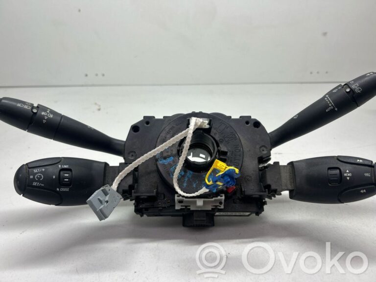 11f08b0acaa2dec8506f39834efbaf7d-30e215bc62ce3c6d2eda183c6d2758f0_wiper_turn_signal_indicator_stalk_switch