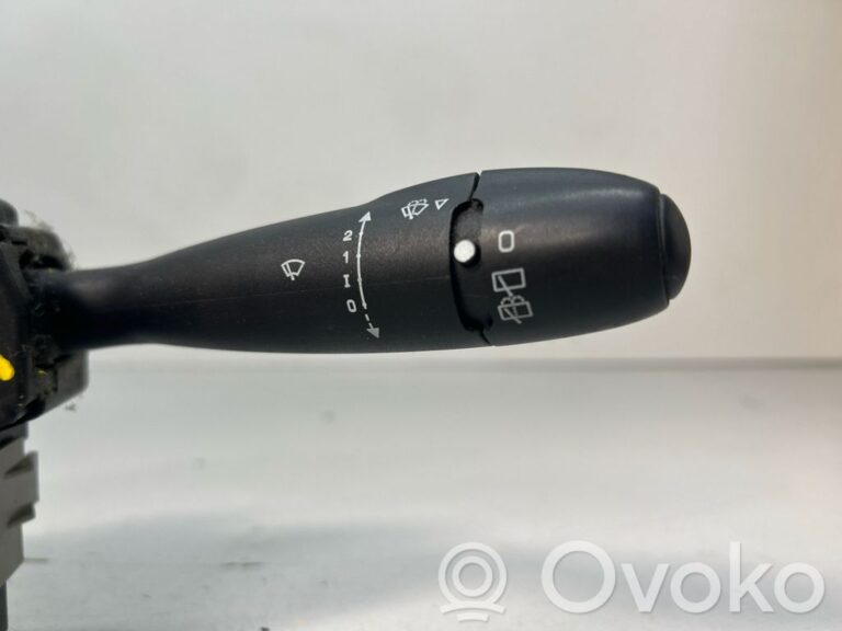 23cced30ee15070ccd22651c297c4e37-75c7a8a4a0fd35749b1a32d614011185_wiper_turn_signal_indicator_stalk_switch