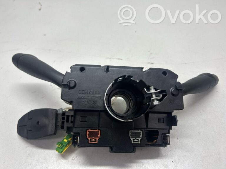 390aa7edf6819ace5a64e0aa5c15a9f8-53c2d0f7536d1319468af4bcdea89742_light_switch