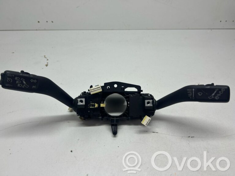 623bf240697678b5eed969b81a8be652-80b0780d643c88af42d44fce865da6ed_wiper_turn_signal_indicator_stalk_switch