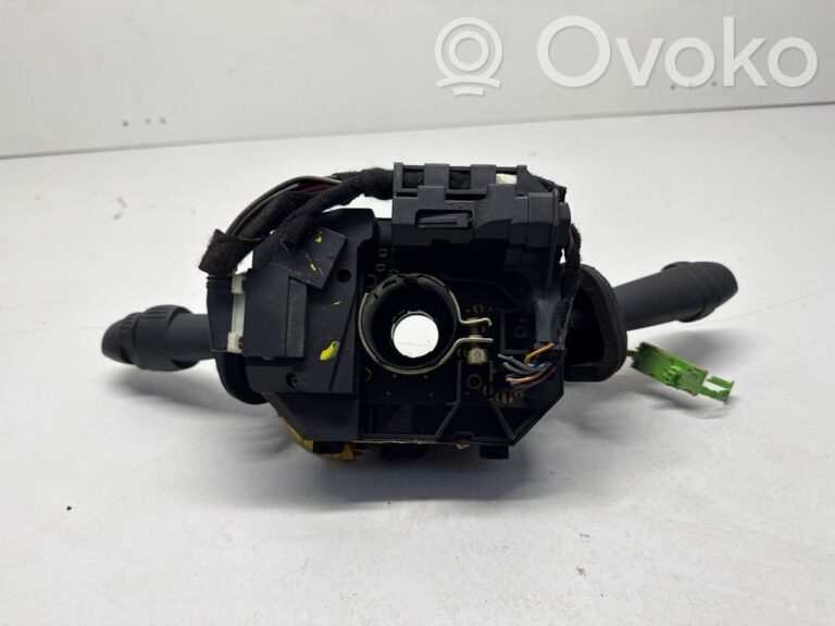 703baada82c6d2011f9d0e67405ba563-6fc5c09590872056b247bcdb3fe53f67_wiper_turn_signal_indicator_stalk_switch
