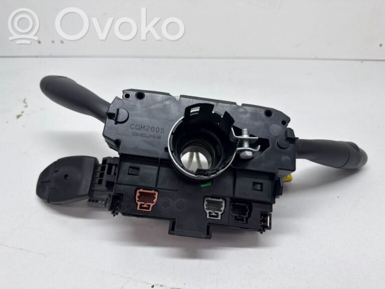 7eb8932a1f5949d92e847c00c8677366-8aa72686a5853c07ba10c6ae2135b2a1_light_switch