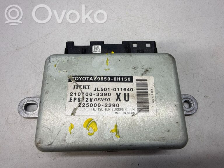 98ad4cba62b3dfceee34d31629e5650d-e41f383494747e5a2265c6ce02c8a499_interior_comfort_aerial_antenna