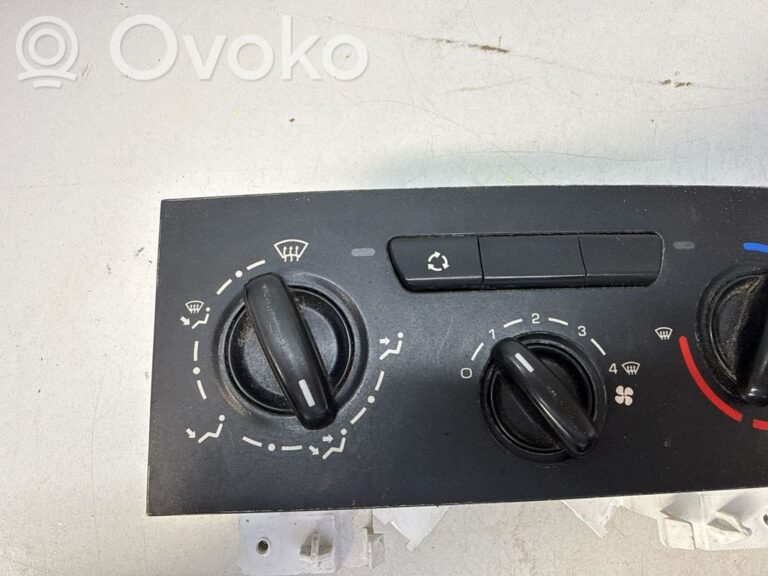 9b59764527d3770fc41deb089bfd989e-3aa878e8202ca7b8a7a0c6c729cadc95_climate_control_unit