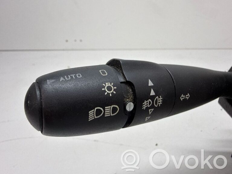 a03c93f956042d2f0d2b22757b901b68-5bf8b239e11b2ed3ee114cf4e33cc68d_wiper_turn_signal_indicator_stalk_switch