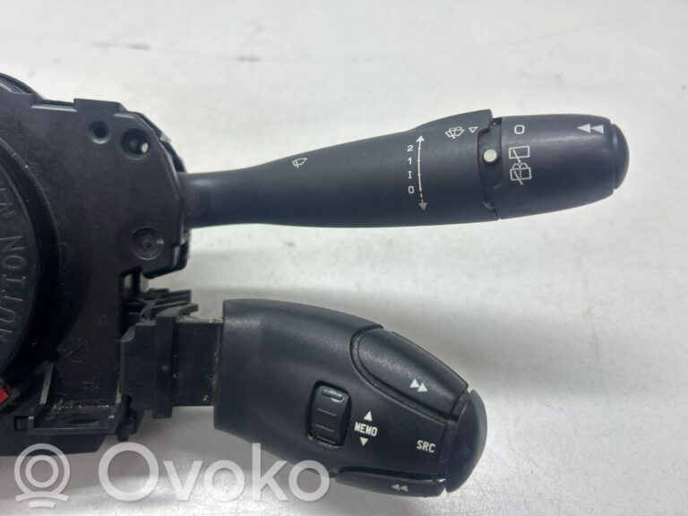 a84c2586142dd52f7ec5563d0c133bdc-7a0abb2e3683ba1cdf5ed206dce5481a_wiper_turn_signal_indicator_stalk_switch