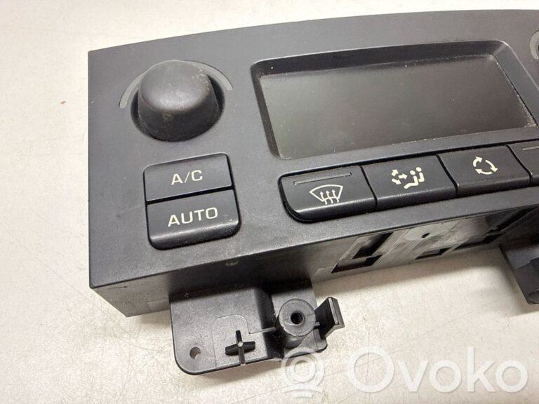 aaffc5e2d26b2036f4b458897701d676-20973f8875e3d08b4de1e88037356755_climate_control_unit