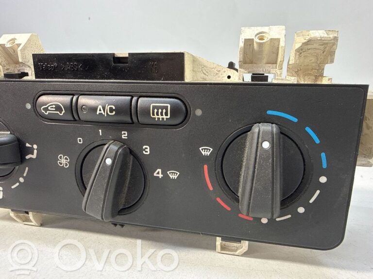 ac65b2b05763c62b3d8415a4606d0788-ea7a208cb83fd842cea84a4b74cc74f6_climate_control_unit