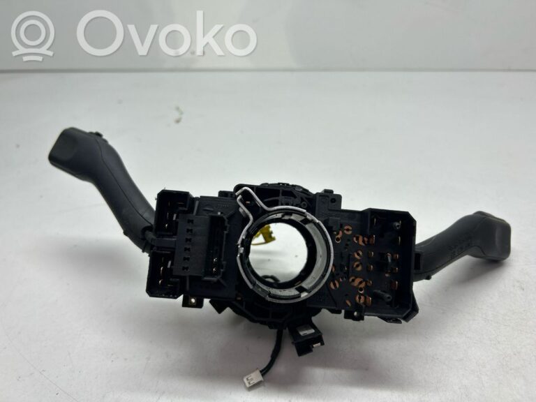 bf7fa88a2e0ace405ba242014a5716d1-e8bbba2af6724e3715c02ff64cdd8ac4_wiper_turn_signal_indicator_stalk_switch
