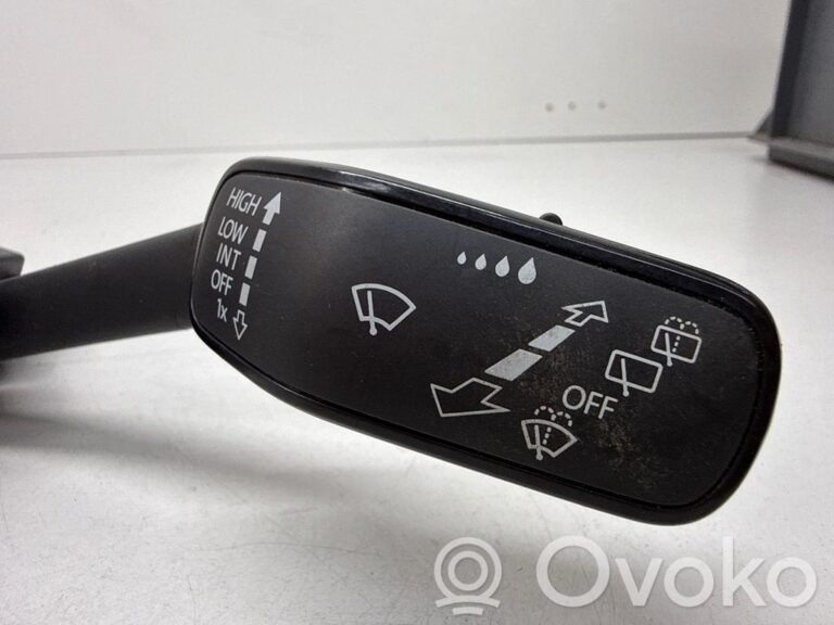 c4f401b91a487d13cbaafe9043d6d334-25a09c1fe969c32fdf67f762729f70d8_wiper_turn_signal_indicator_stalk_switch