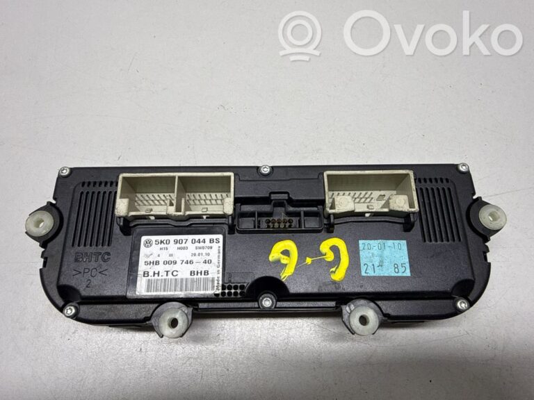 c9928ebcb9d4301ccd8b0b9c1c9261e4-097aa75981353a5ff4a36bd31f6673df_climate_control_unit