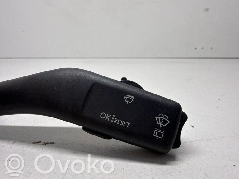 da0116247b186bc8958ea0ff62fa2863-27d93bcda62cb61adc6e3287cd54bece_wiper_control_stalk