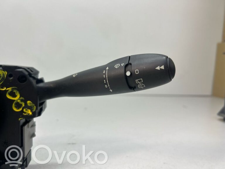 de7d7ca08d64f9af393d44f1c71a9d7c-8ebc6736919e81d3e29133dd73549c3b_wiper_turn_signal_indicator_stalk_switch