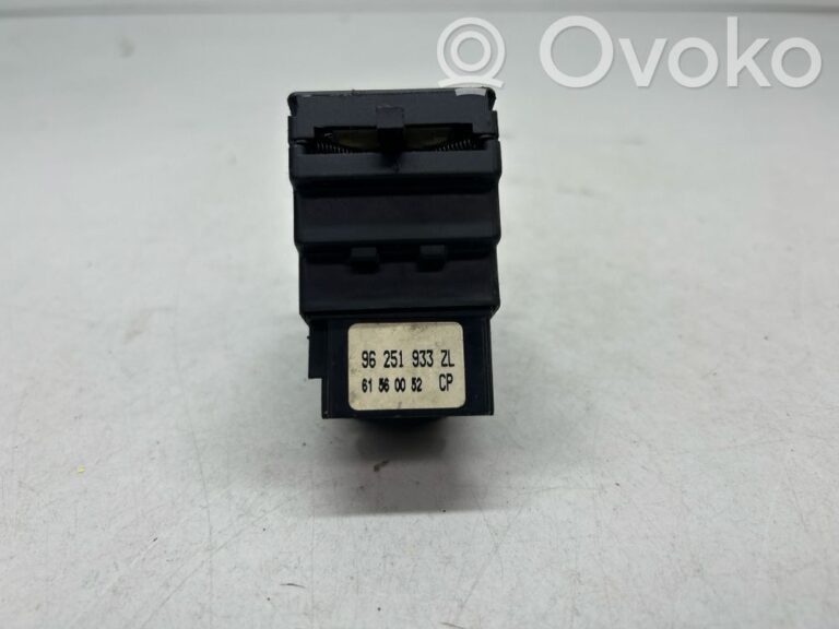 f8ebb59c60d743adb5707bac710680d2-7e5e524399b1346753e15c0388188ece_indicator_stalk