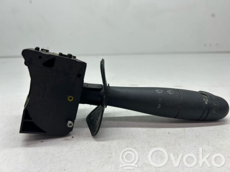 fade50c920f19df6ffcb5c9213adf709-4f1c667cf3c8186dab85834c6e7a8600_wiper_control_stalk