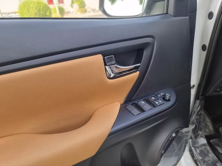 bcb1c9_0a7284c1a2c94589ad8ed9868720ddcf~mv2