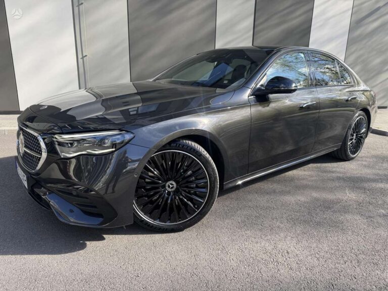 mercedes-benz-e220-saloon-sedan-2023-diesel-0